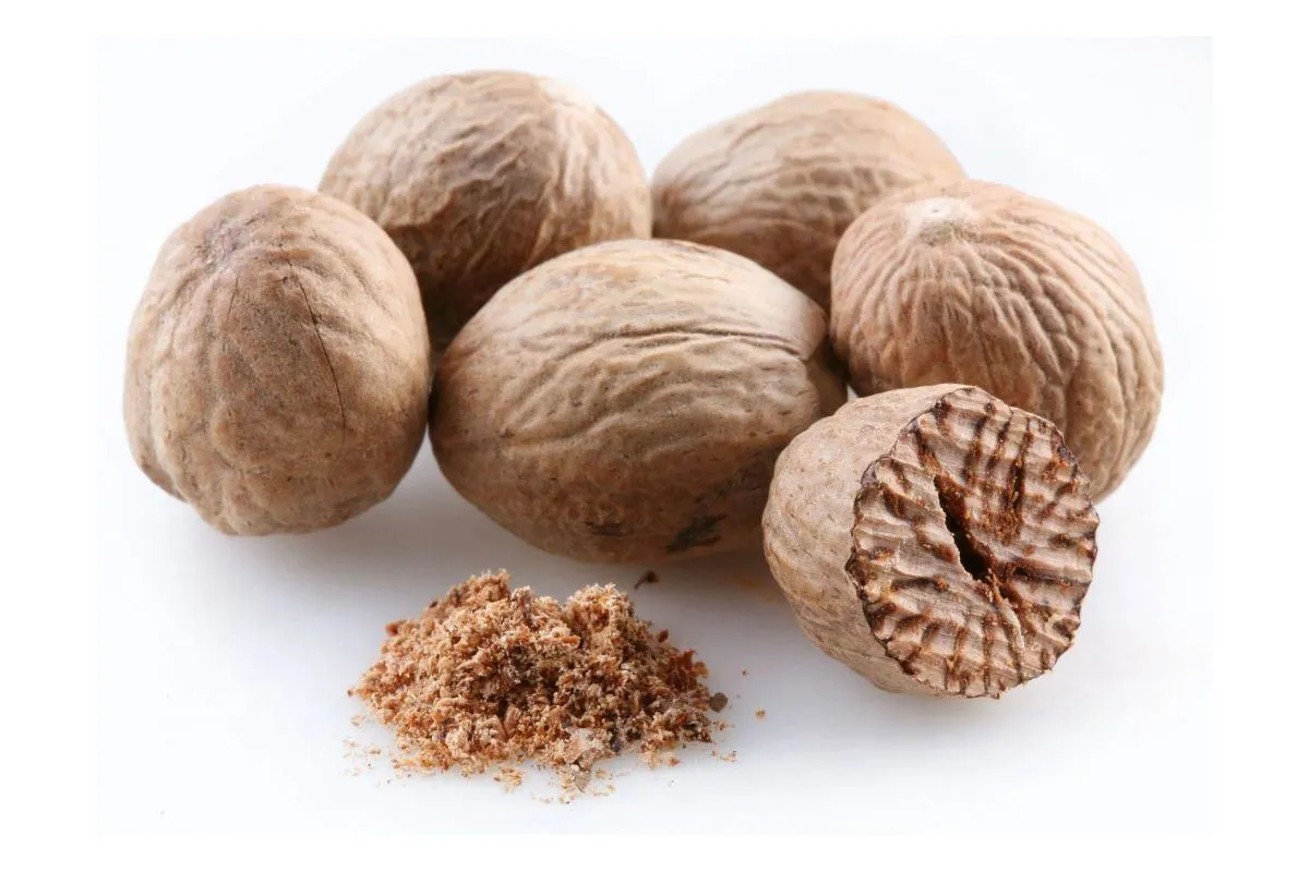 Nuez Moscada Entera Nuez Moscada Entera